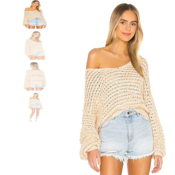 Free People Tops - NWOT Free People V Neck Sweater in Peach